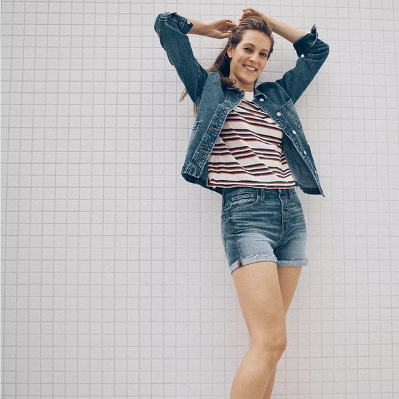 Madewell High-Rise Denim Shorts in Burke Wash: Button-Front Edition - Picture 1 of 11